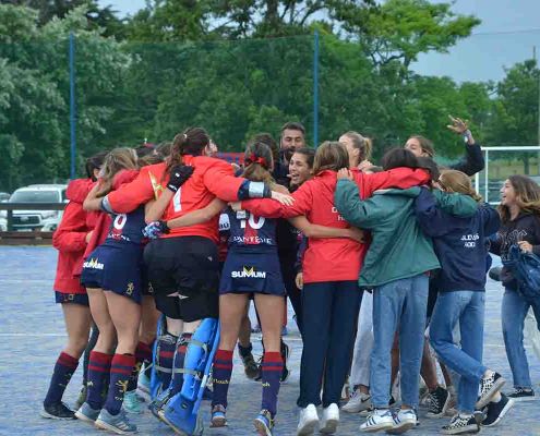 HOCKEY-N7-107