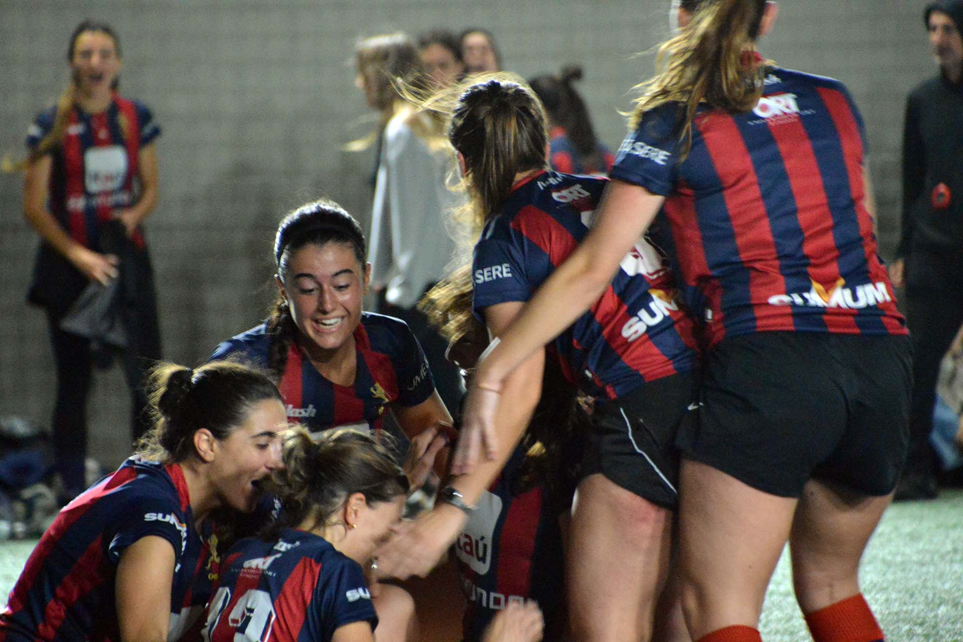 N19_FUTBOL_FEMENINO_WIDE_04