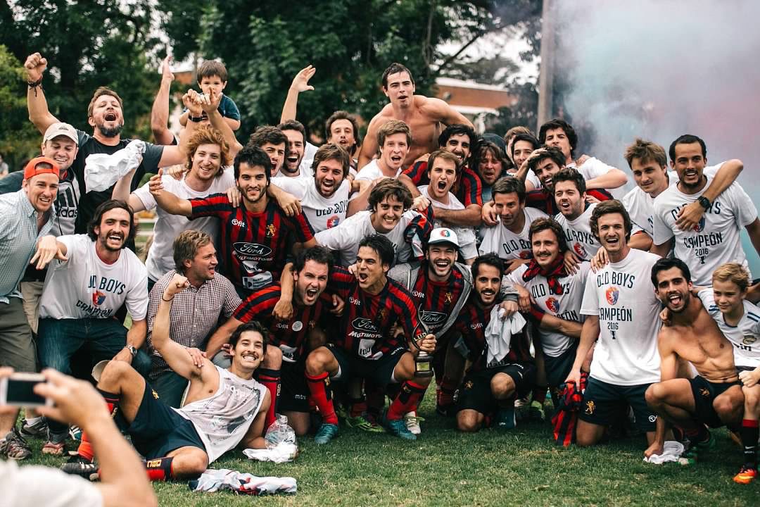 obc-futbol-campeon-festejo